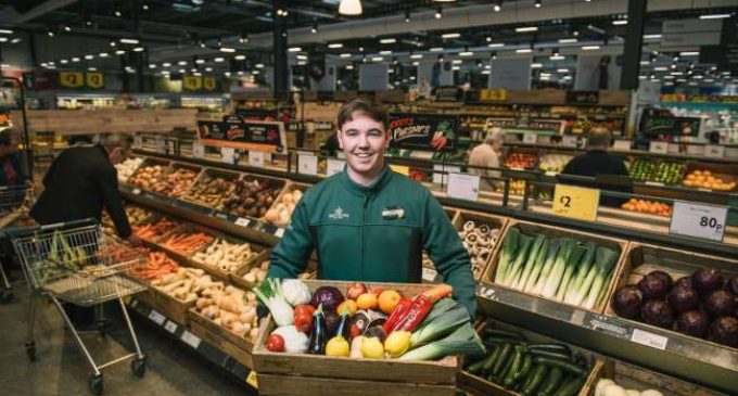 Morrisons to Introduce Plastic-free Fruit and Veg Areas to Help Customers Buy Bagless